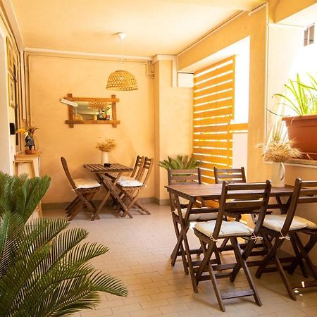 Resilienza Tropical Apartments & Room Porto SantʼElpidio Exteriör bild
