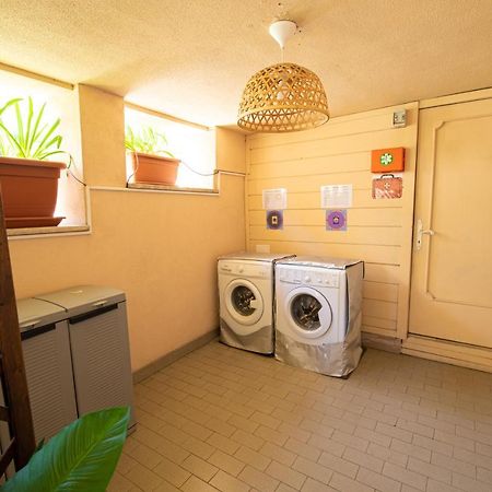 Resilienza Tropical Apartments & Room Porto SantʼElpidio Exteriör bild