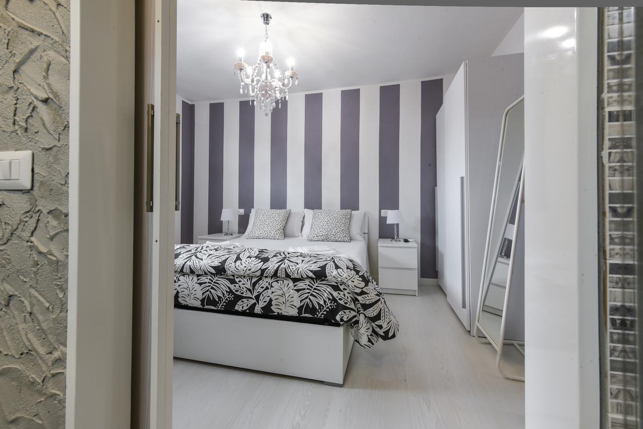 Resilienza Tropical Apartments & Room Porto SantʼElpidio Exteriör bild